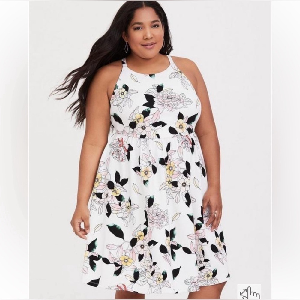 Torrid Mini Textured Knit Floral Skater Dress Sz 00 (10)M/L